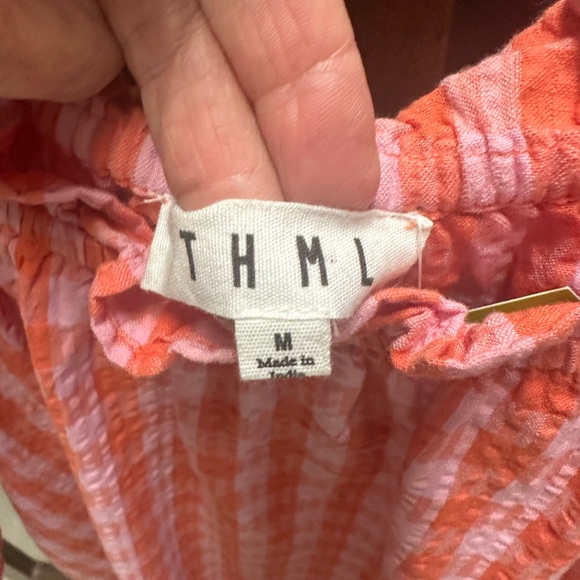 THMI SIZE MEDIUM. Gingham top with granny yo yo’s! - Picture 4 of 4